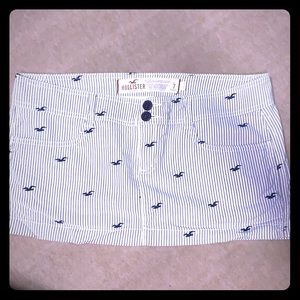 Hollister skirt
